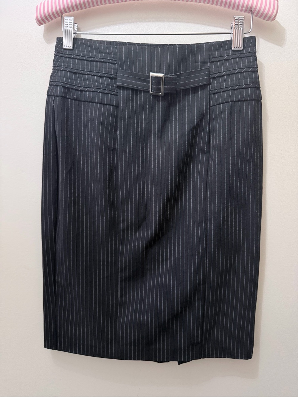 Y2K xoxo Pin Stripe Little Black Pencil Skirt Kick Pleat 0 26” Grunge Punk indie